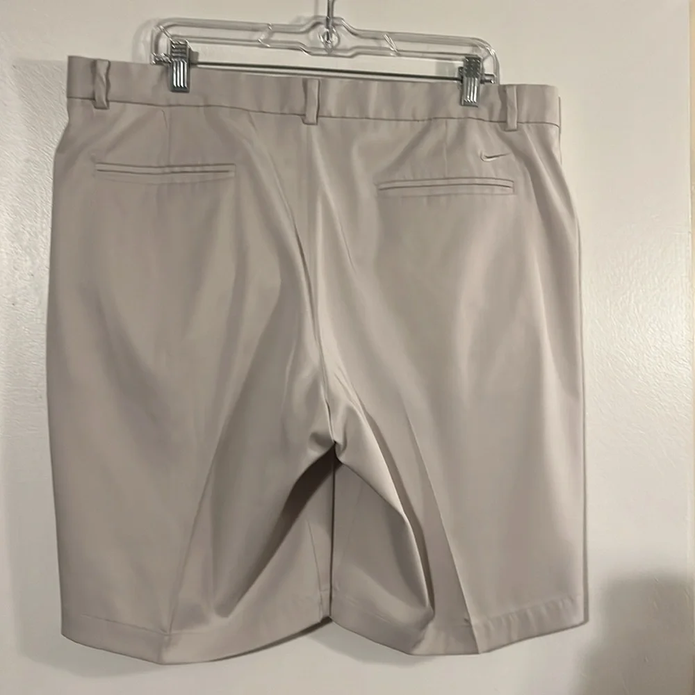 Nike mens cream flat front dri-fit shorts